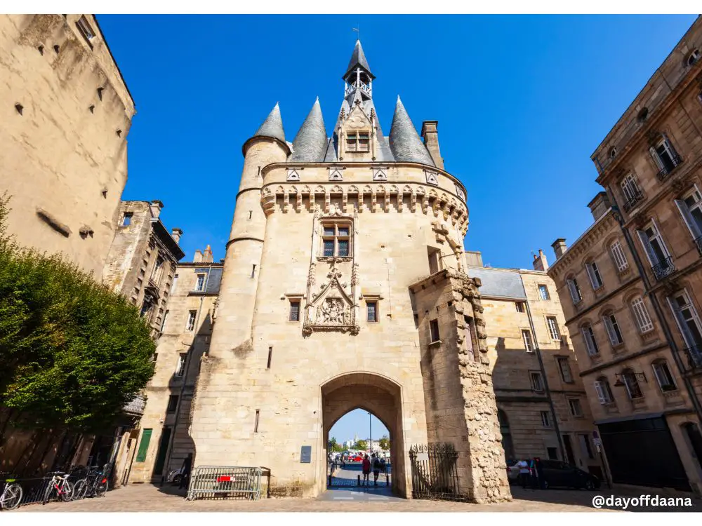 Porte Cailhau- Bordeaux