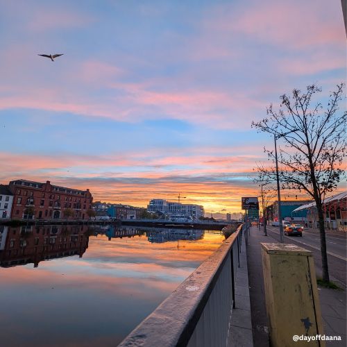 foto da cidade de Cork ao amanhecer