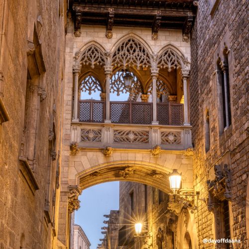Pont del Bisbe Bairro Gotico, Barcelona