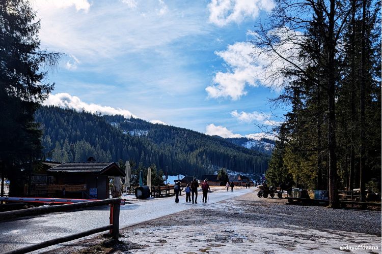 foto no inicio da trilha Chochołowska Valley- o que fazer em Zakopane
